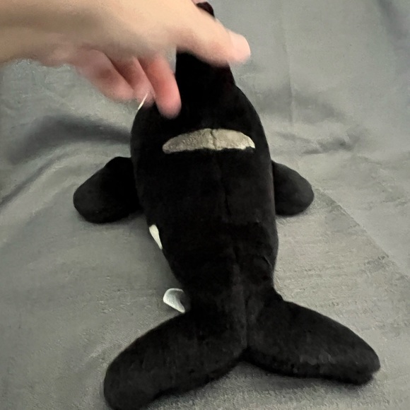 Sea World Shamu Plush Whale Orca - Picture 4 of 9
